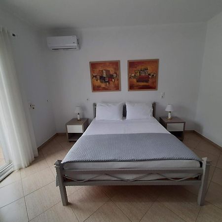 Meto Rooms Sarandë Exterior foto